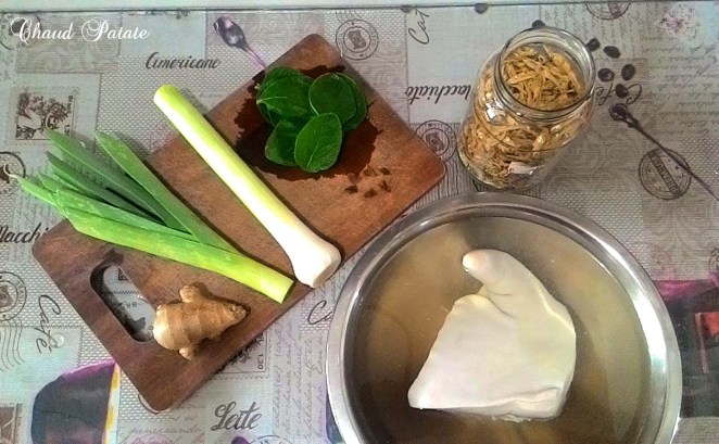 02 ingredients bouillon ramen chaud patate.jpg